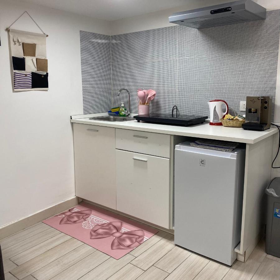 Casa Vacanza Rosa Неаполь Экстерьер фото